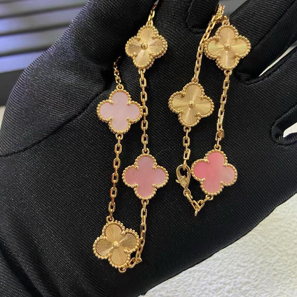 [Rosla]CLOVER 10 MOTIFS  LASER PINK MOP NECKLACE