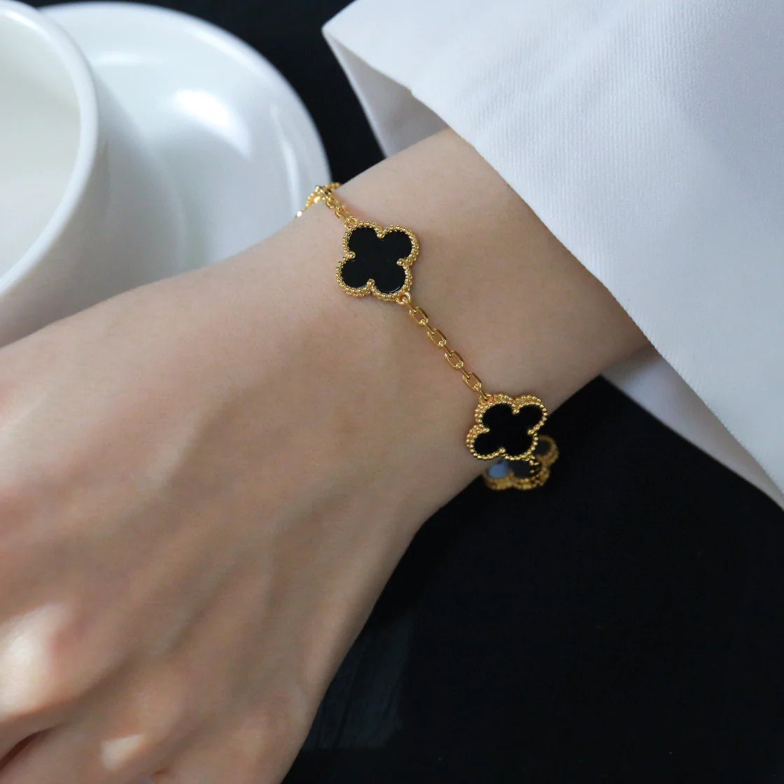 [Rosla] CLOVER 5 MOTIF ONYXS BRACELET COLLECTION