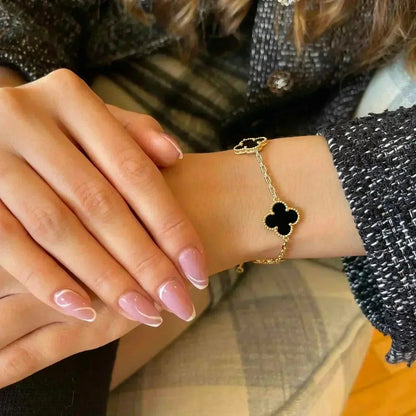 [Rosla] CLOVER 5 MOTIF ONYXS BRACELET COLLECTION