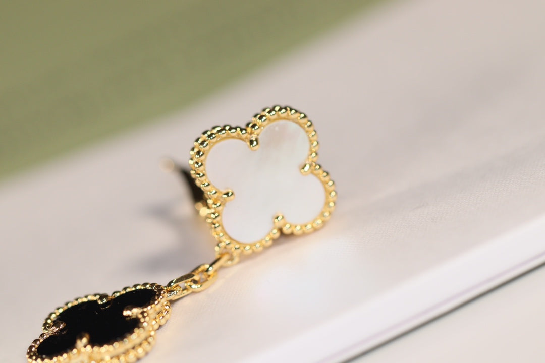[Rosla]CLOVER EARRINGS GOLD ONYX MOP 3 MOTIF