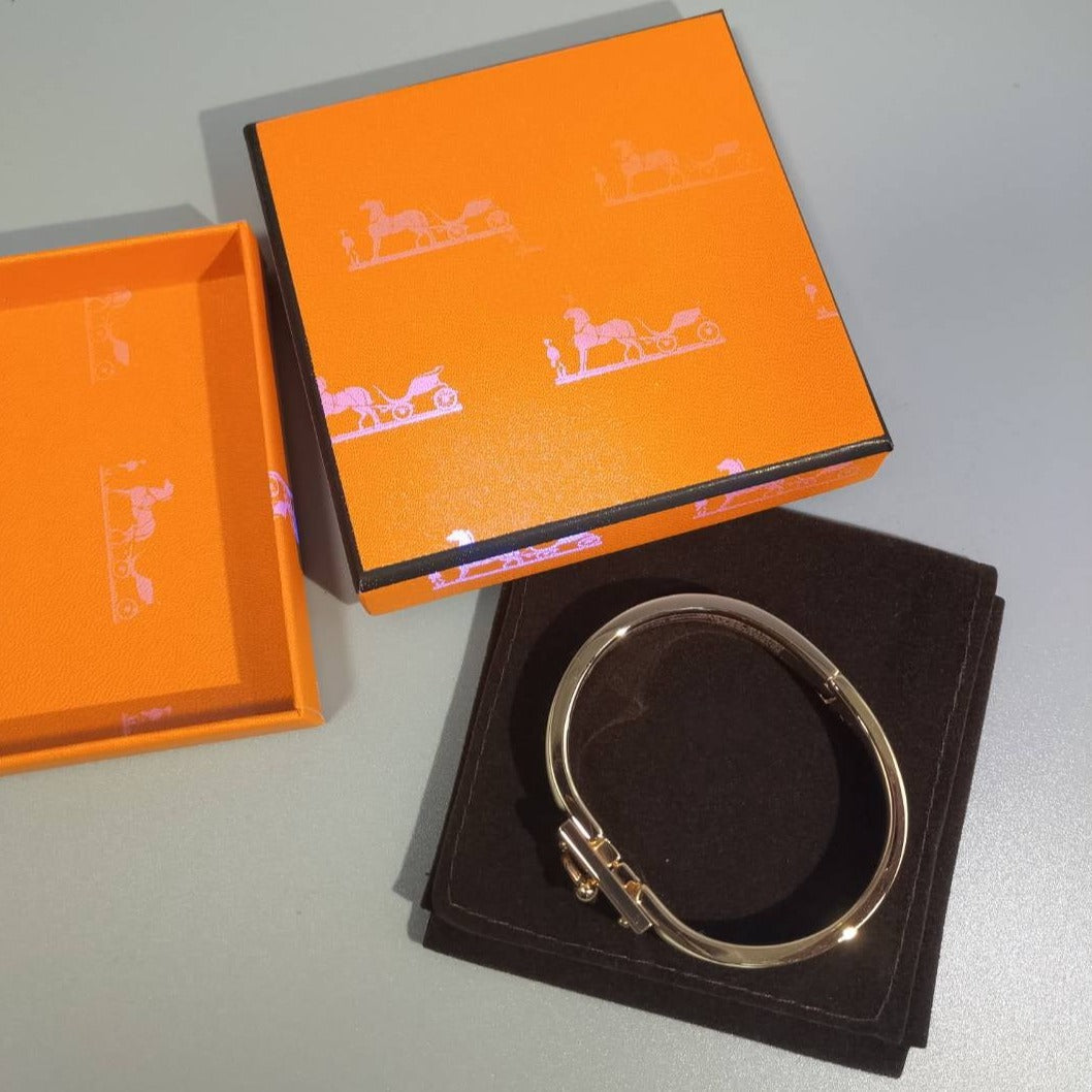 [Rosla]H GREY BRACELET