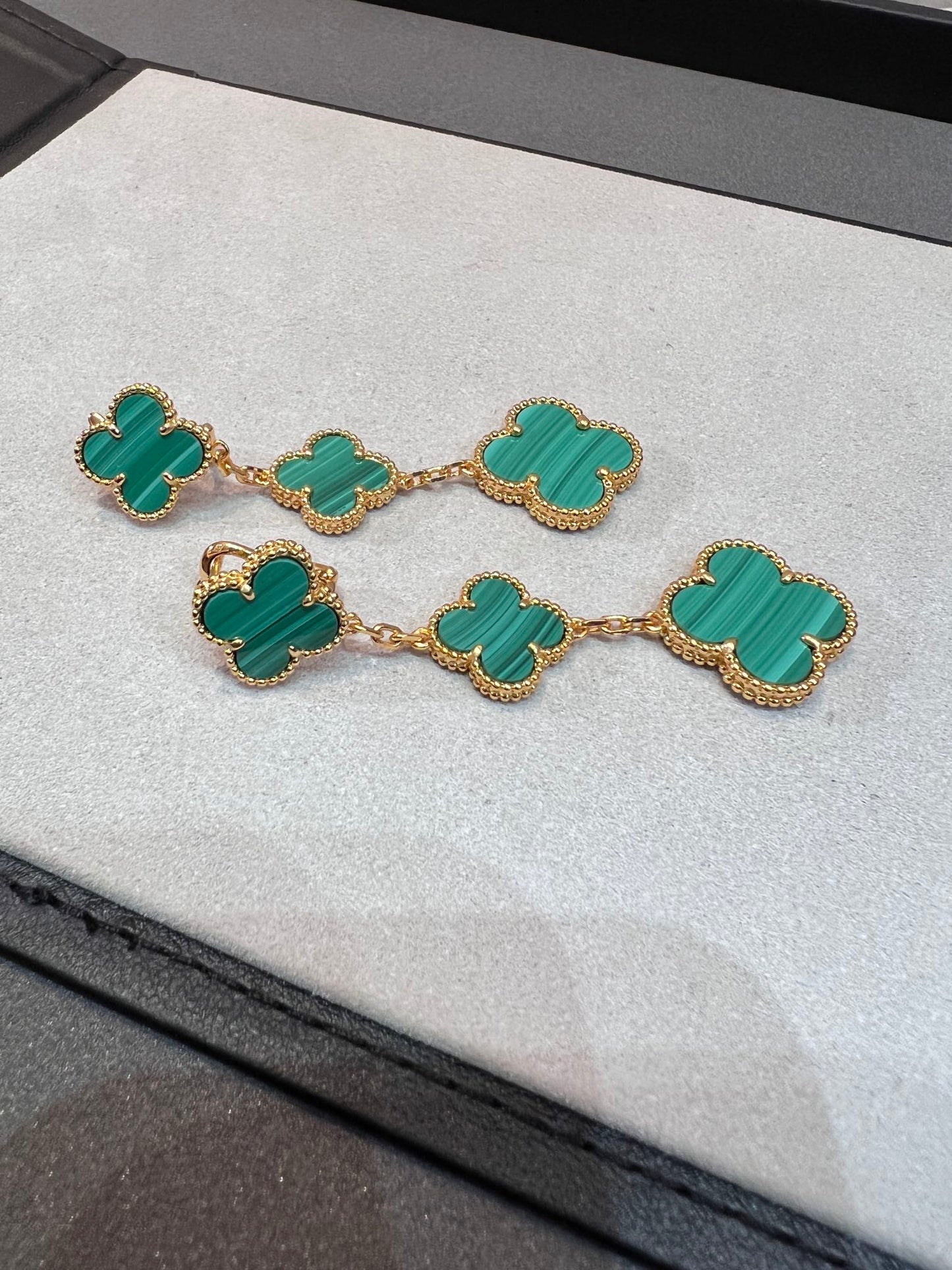 [Rosla]CLOVER MALACHITE 3 MOTIFS GOLD