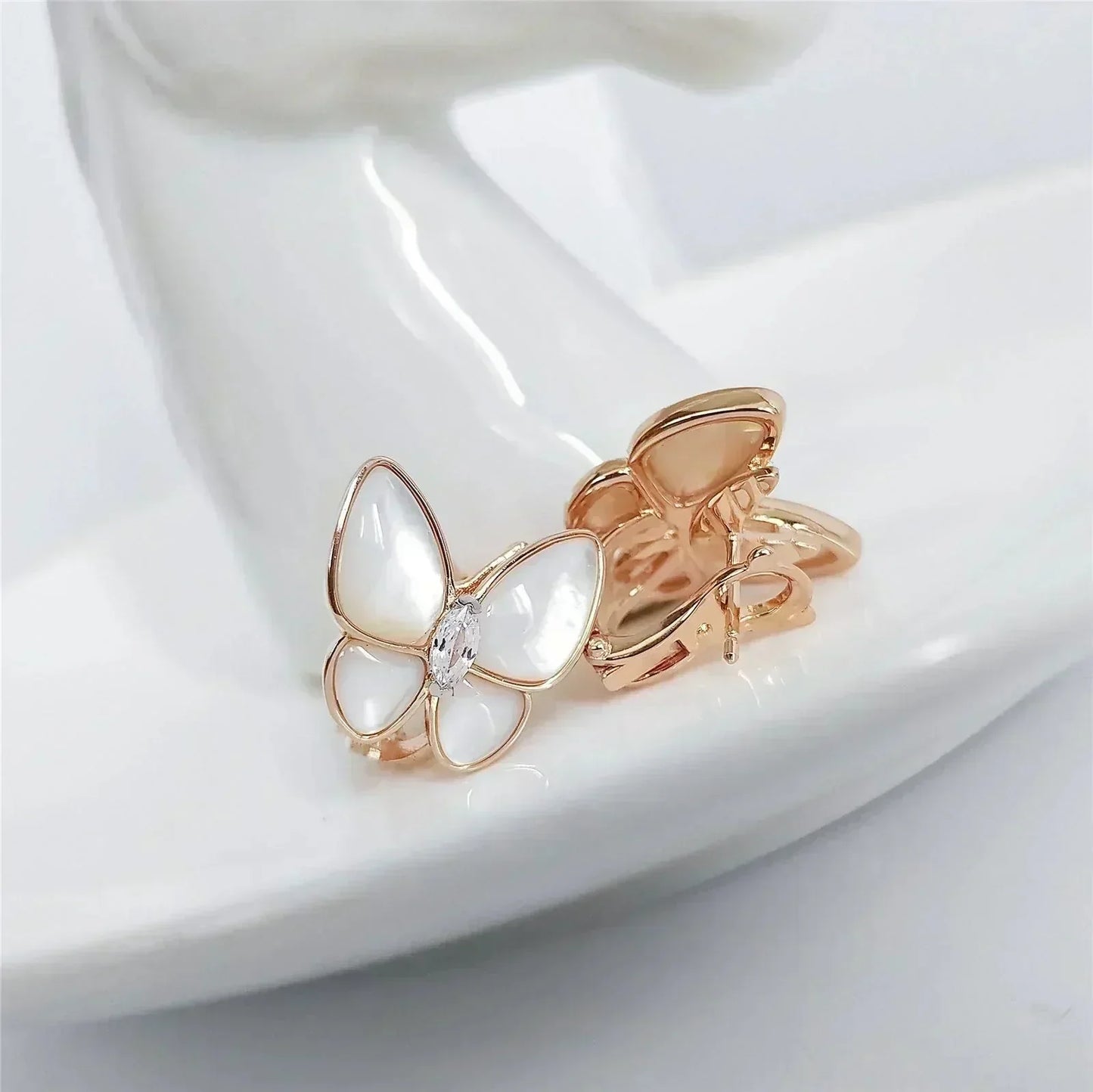 [Rosla]BUTTERFLY MOP DIAMOND EARRINGS