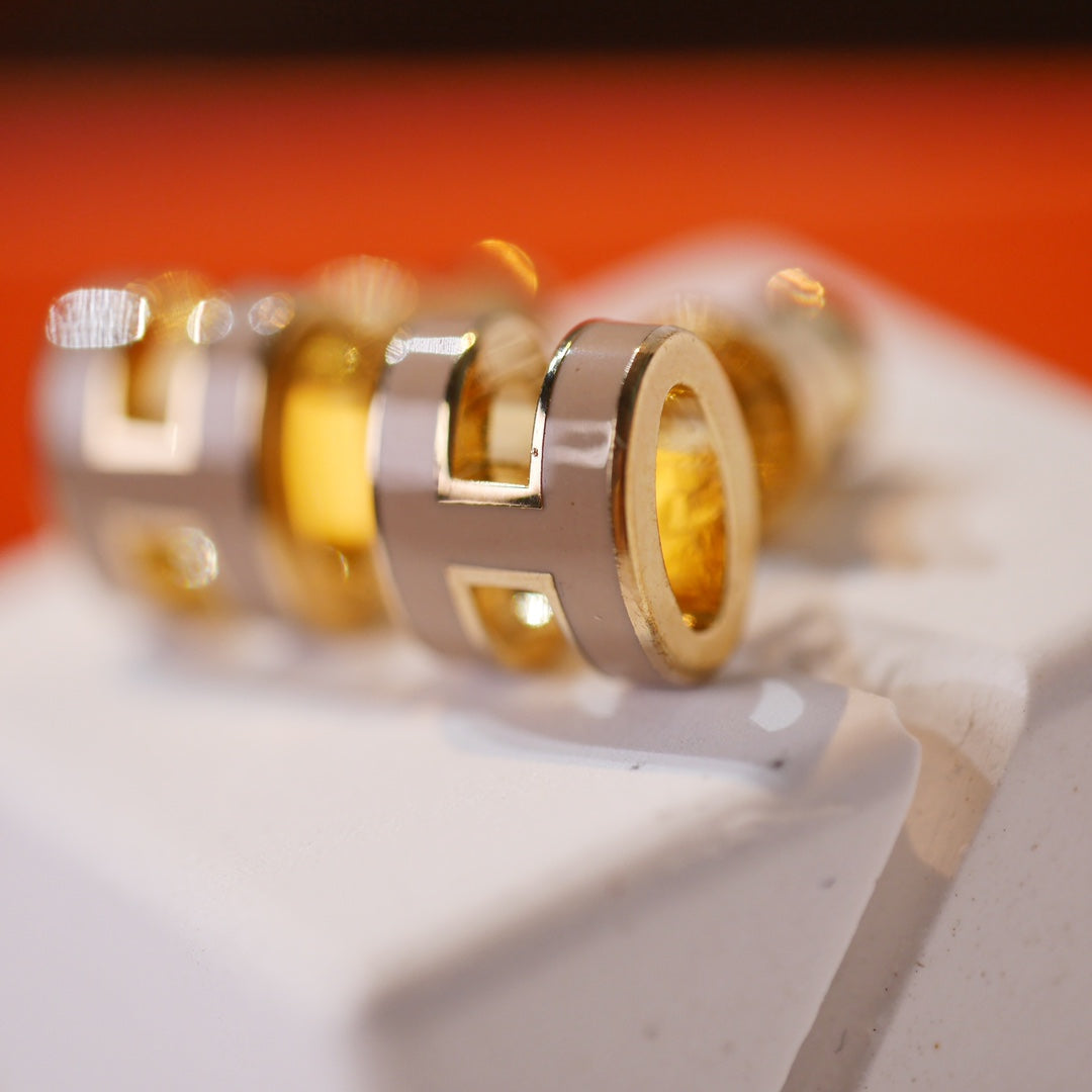 [Rosla]MINI POP H GOLD EARRINGS GREY