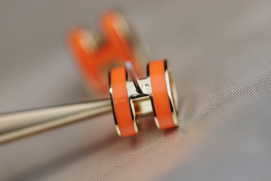 [Rosla]MINI POP H EARRINGS ORANGE