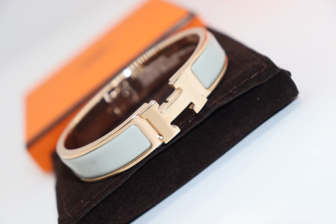 [Rosla]H LIGHT BLUE BRACELET