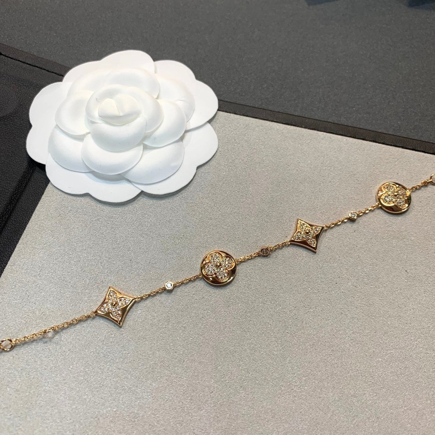 [Rosla]STAR AND SUN 4 MOTIFS GOLD DIAMONDS BRACELET