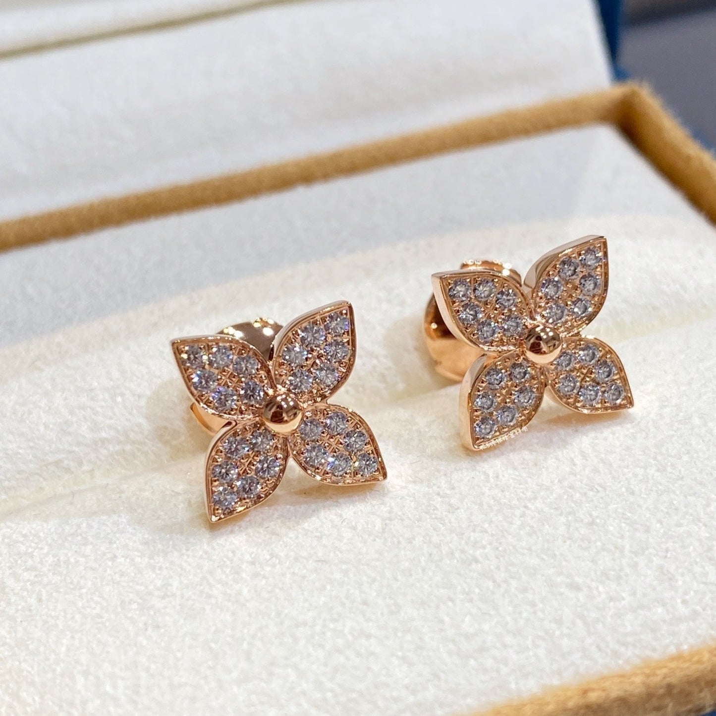 [Rosla]STAR DIAMOND EARRINGS