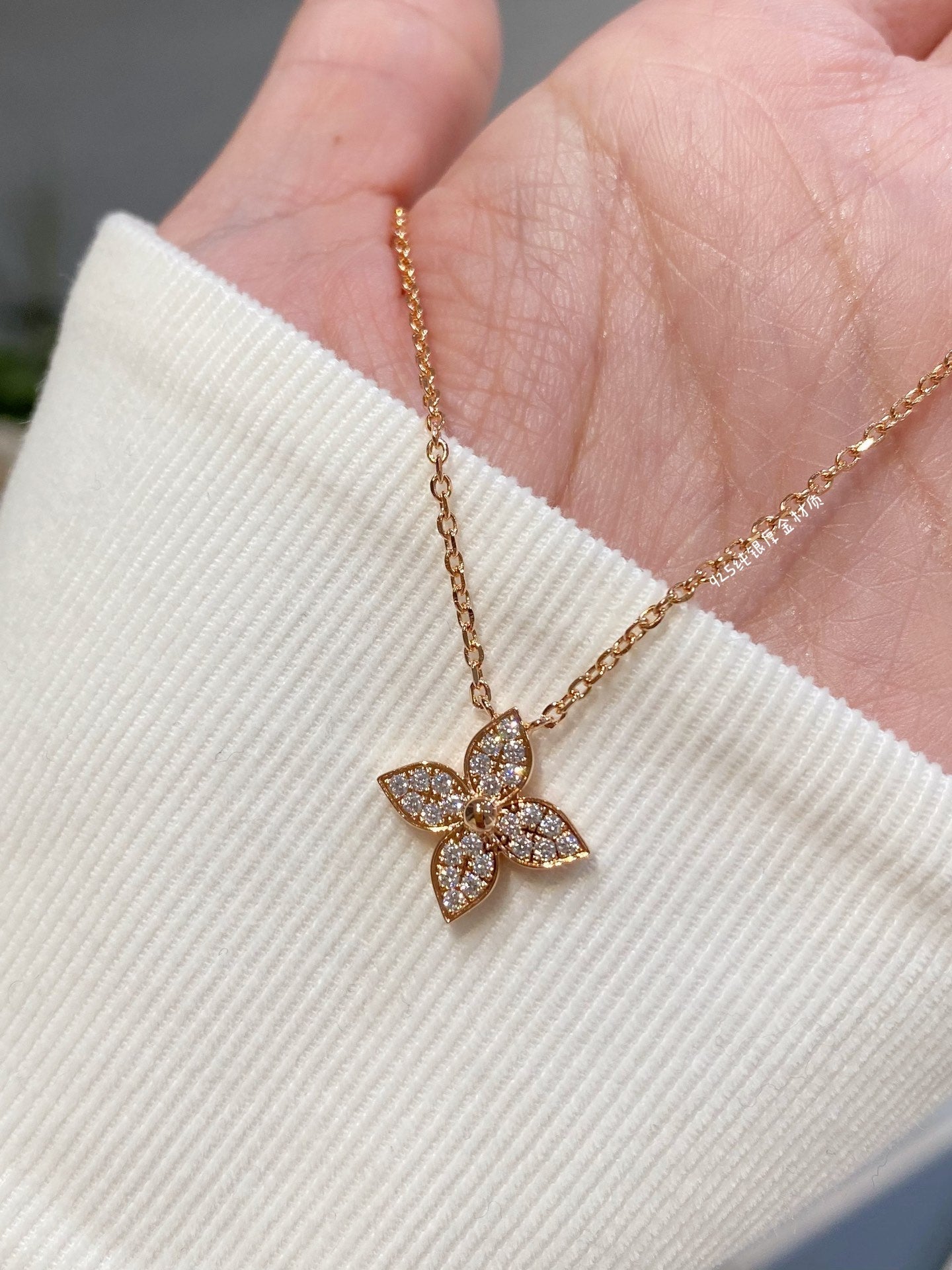 [Rosla]STAR DIAMOND NECKALCE