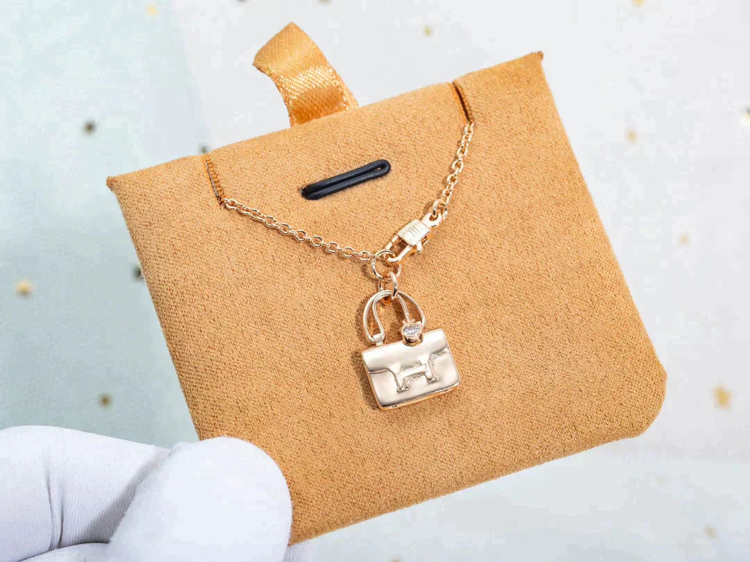 [Rosla]AMULETTE PEDANT ROSE GOLD NECKLACE