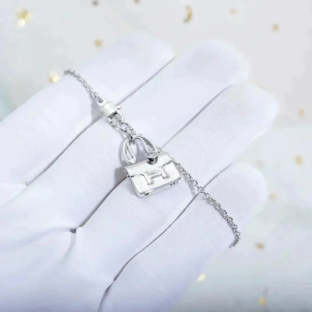 [Rosla]AMULETTE PEDANT SILVER NECKLACE