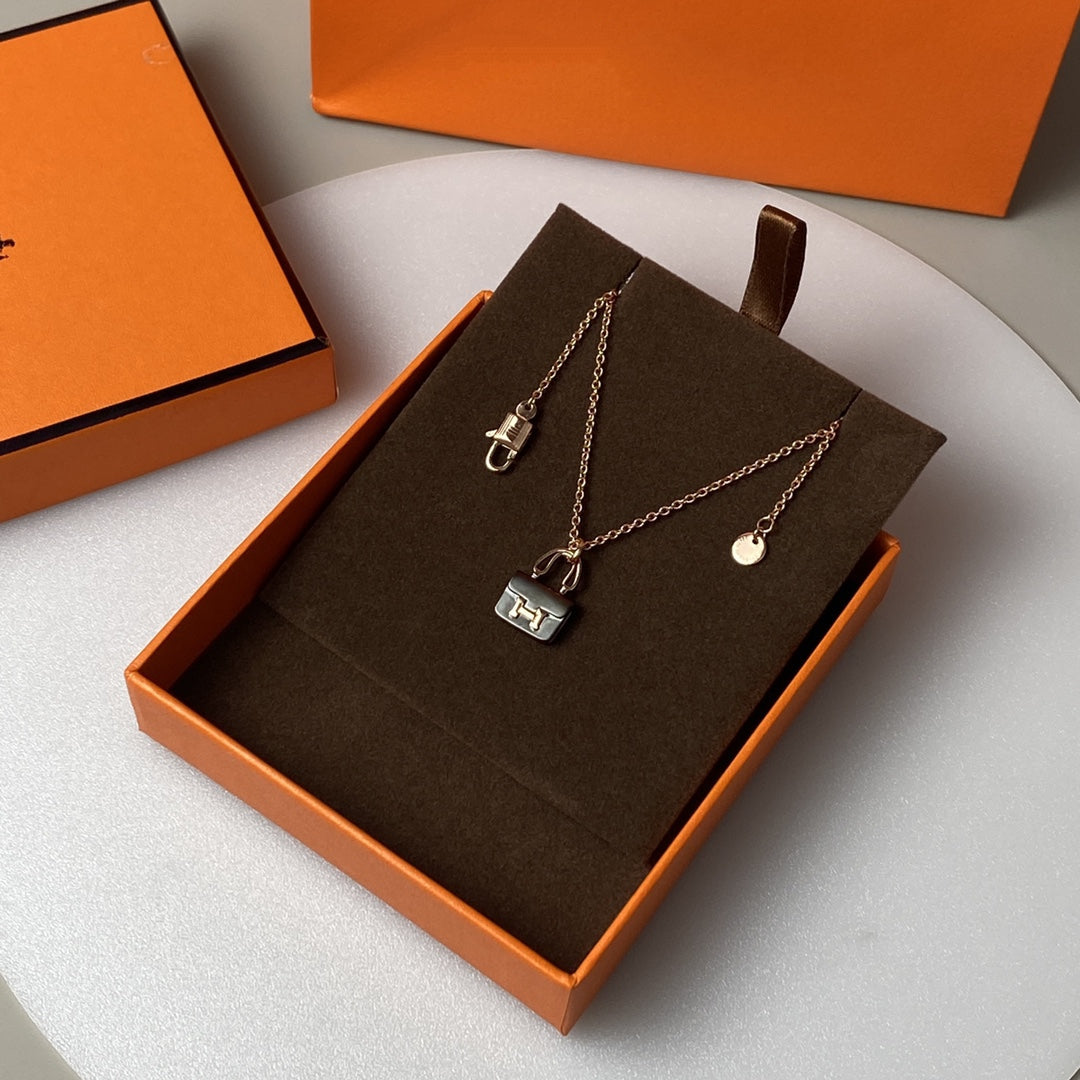[Rosla]CONSTANCE BLACK PEDANT PINK GOLD NECKLACE