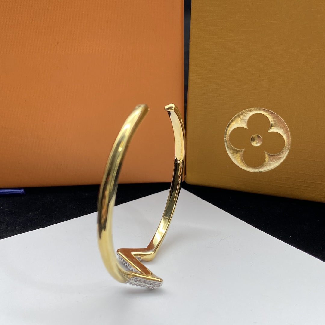 [Rosla]VOLTE UPSITE DOWN DIAMOND GOLD OPEN BRACELET