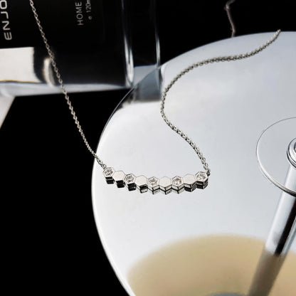 [Rosla]BEE MY LOVE DIAMOND NECKLACE