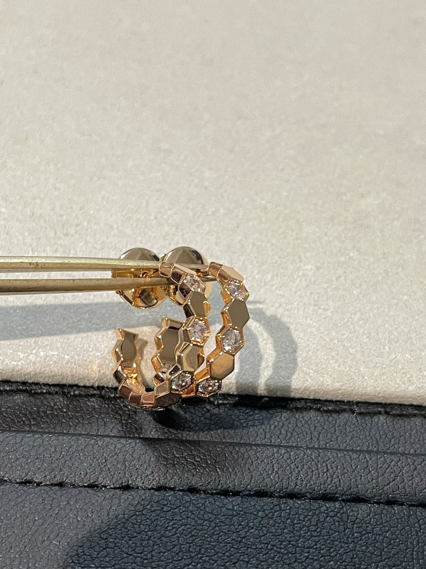 [Rosla]Hollow Design Four-Leaf Clover Flower Shape Ring