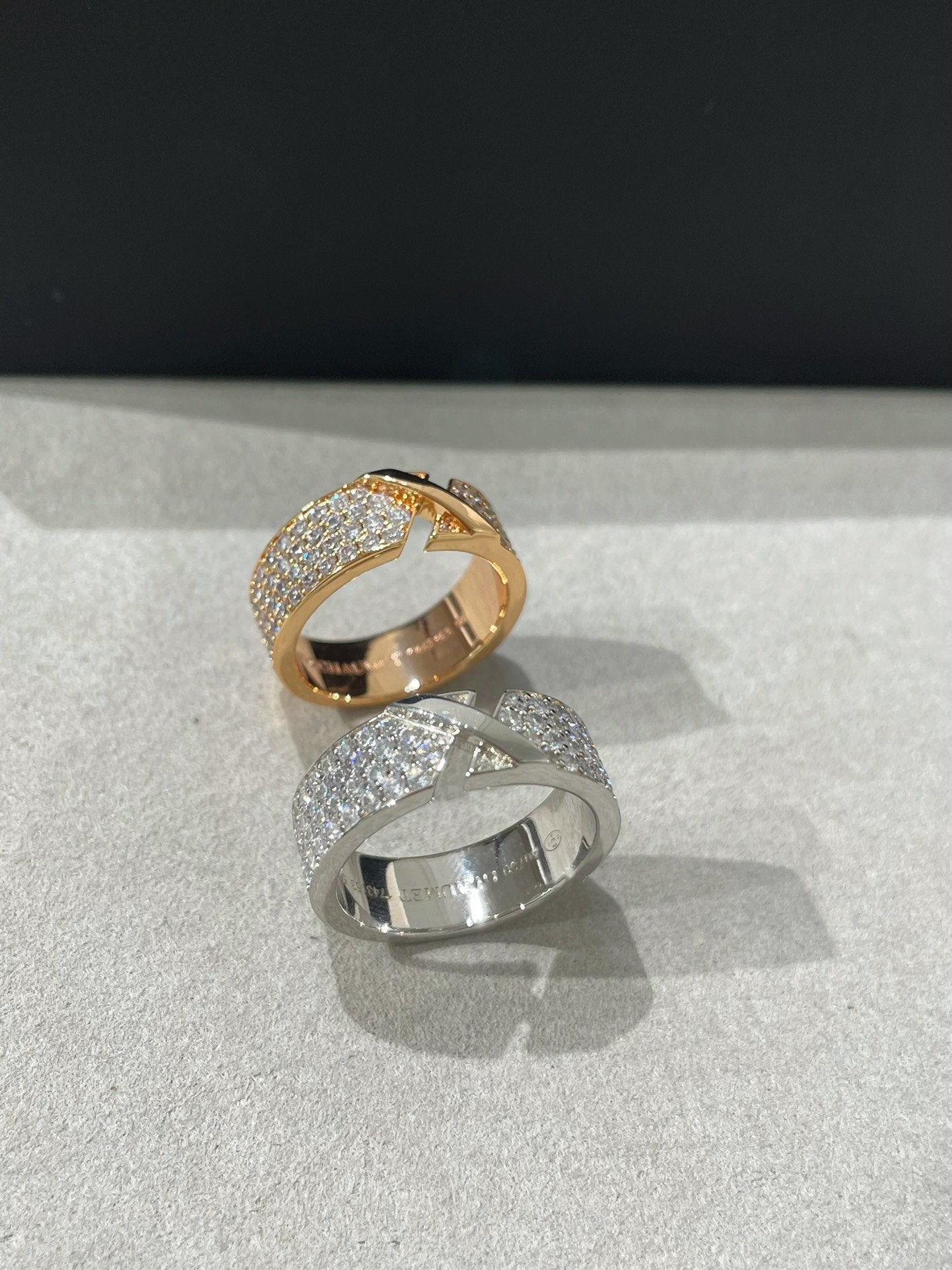[Rosla]LIENS EVIDENCE  DIAMOND PAVED RING