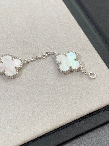 [Rosla]CLOVER WHITE PEARL MOP 5 MOTIF BRACELET COLLECTION