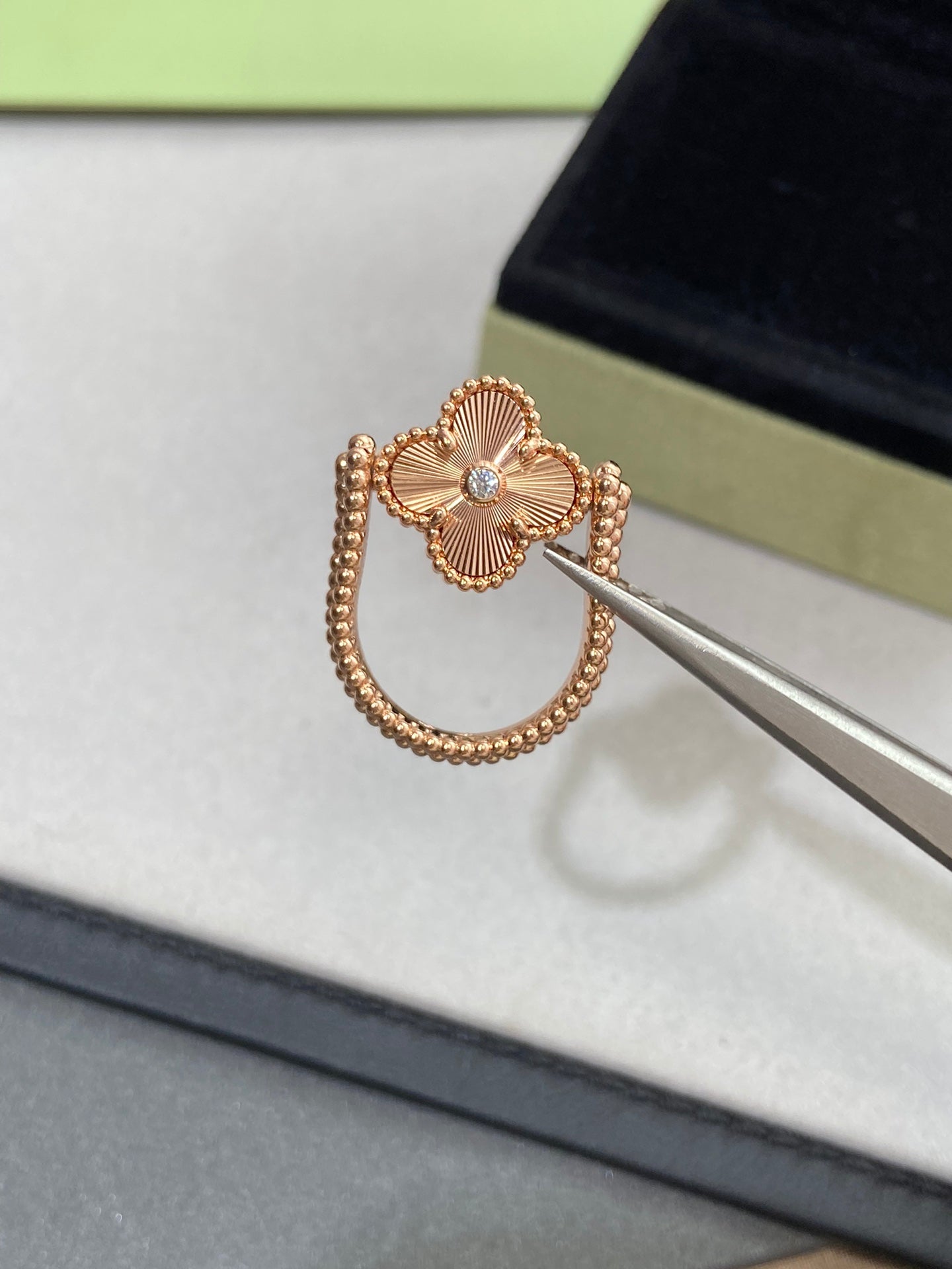 [Rosla]CLOVER RIVERSIBLE RING ROSE GOLD COLLECTION