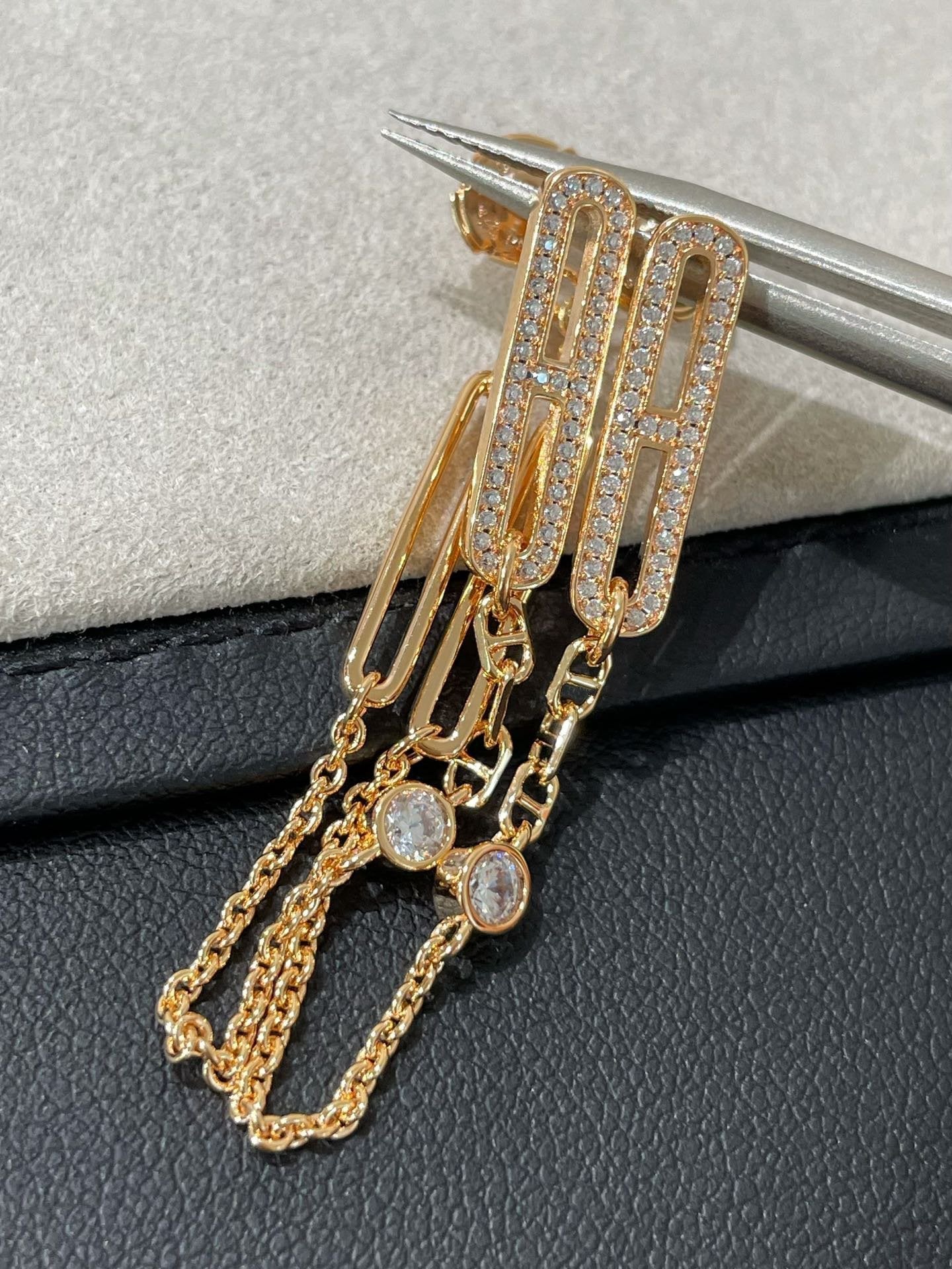 [Rosla]CHAINE CHAOS DIAMOND DROP EARRINGS
