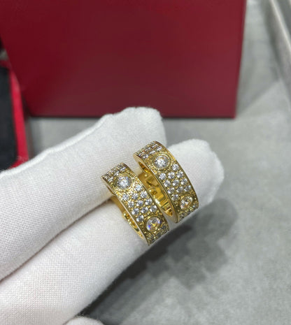 [Rosla]LOVE 5.5MM DIAMOND PAVED EARRINGS