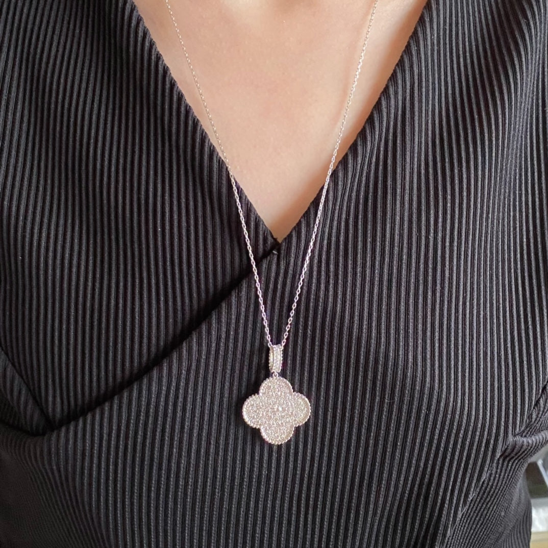 [Rosla]CLOVER 25MM LARGE PEDANT DIAMOND PAVED LONG NECKLACE