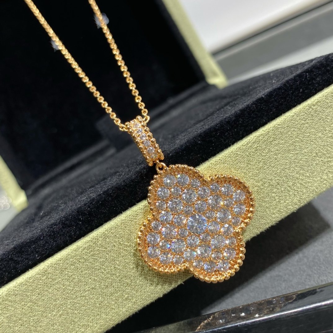 [Rosla]CLOVER 25MM LARGE PEDANT DIAMOND PAVED LONG NECKLACE