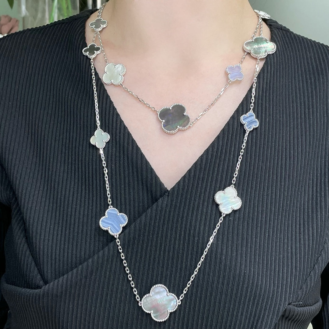 [Rosla]CLOVER 16 MOTIF CHALCEDONY MOP SILVER NECKLACE