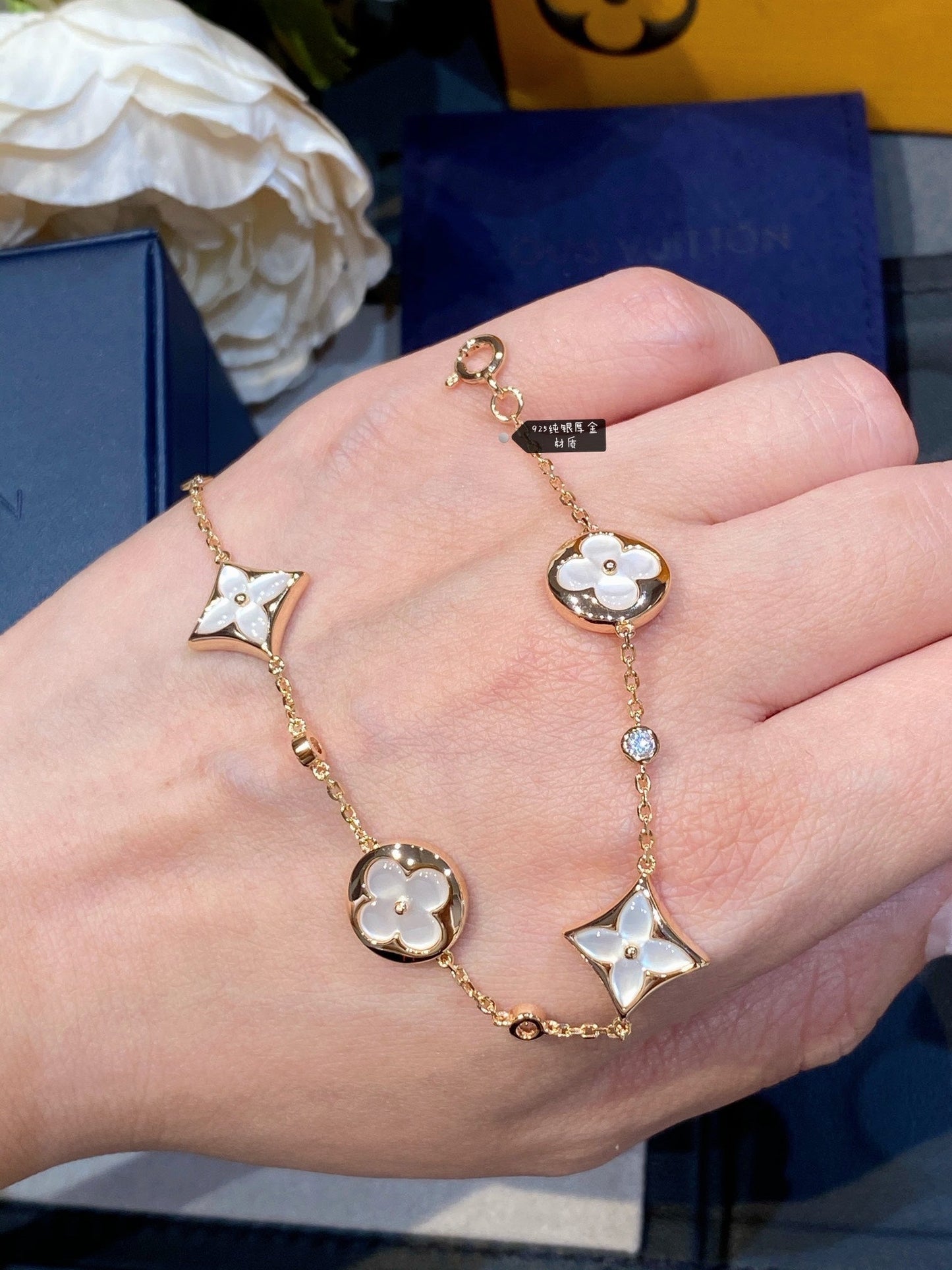 [Rosla]STAR AND SUN 4 MOTIF WHITE MOP PINK GOLD BRACELET
