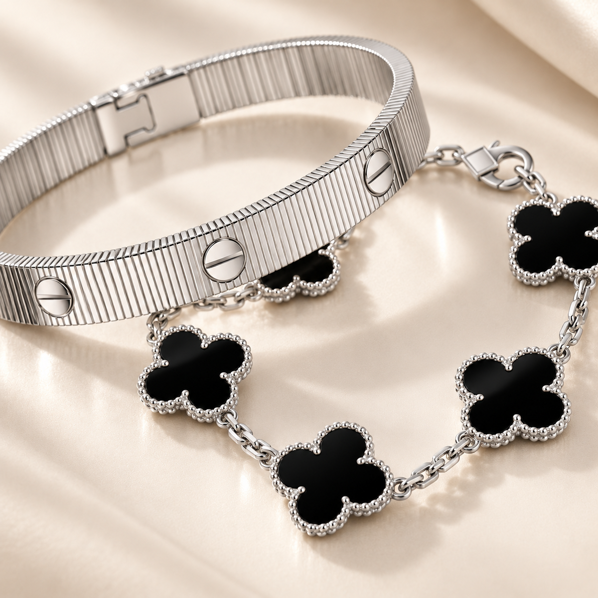 [Rosla]Clover & Love Sliver 2-Piece Bracelet Stack Set