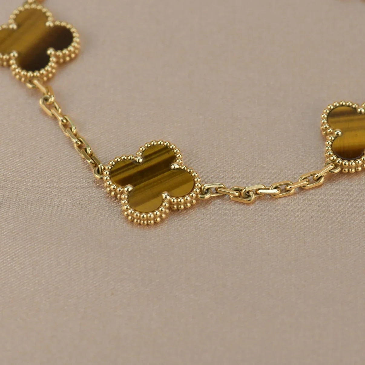 [Rosla] CLOVER 5 MOTIFS TIGER EYE BRACELET COLLECTION