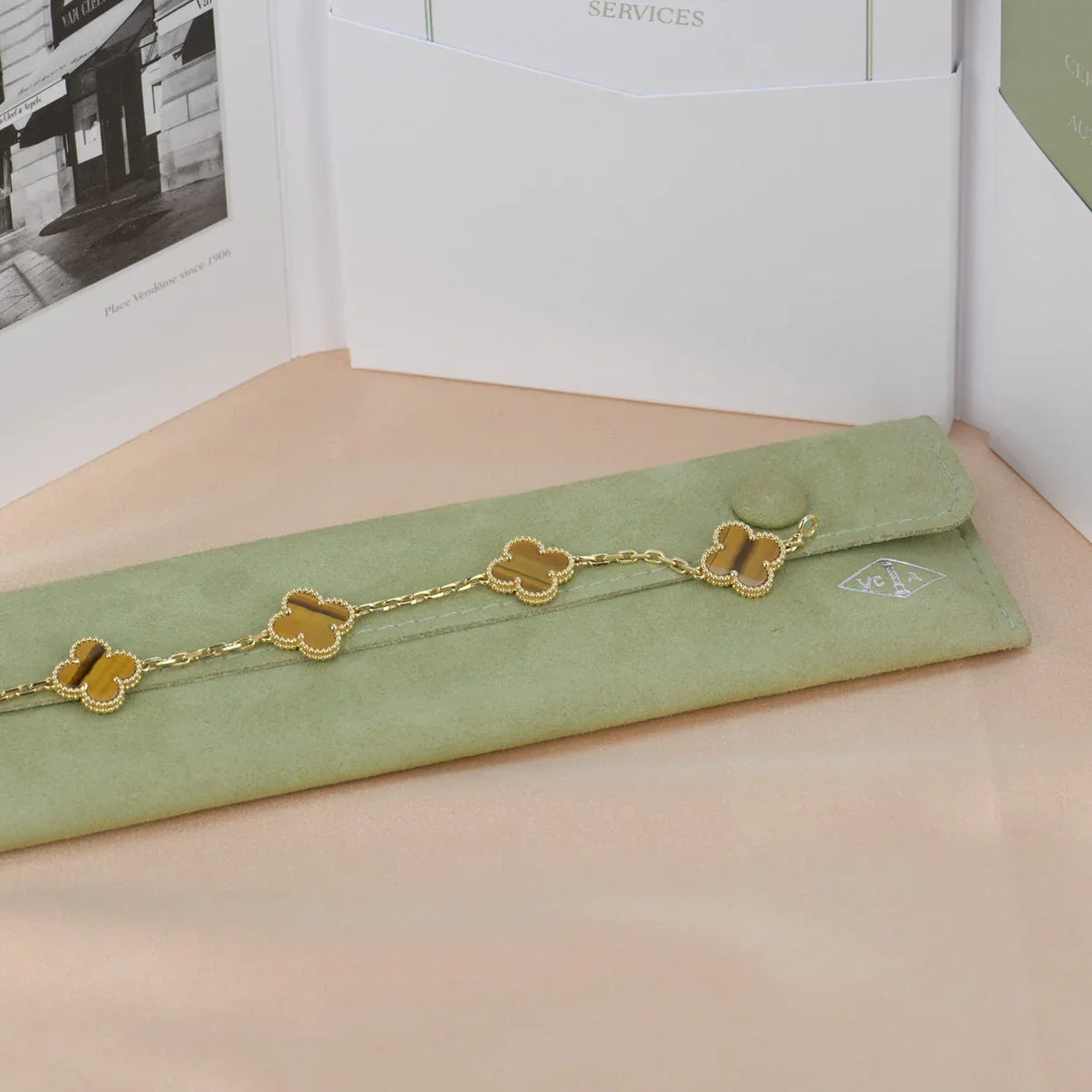 [Rosla] CLOVER 5 MOTIFS TIGER EYE BRACELET COLLECTION