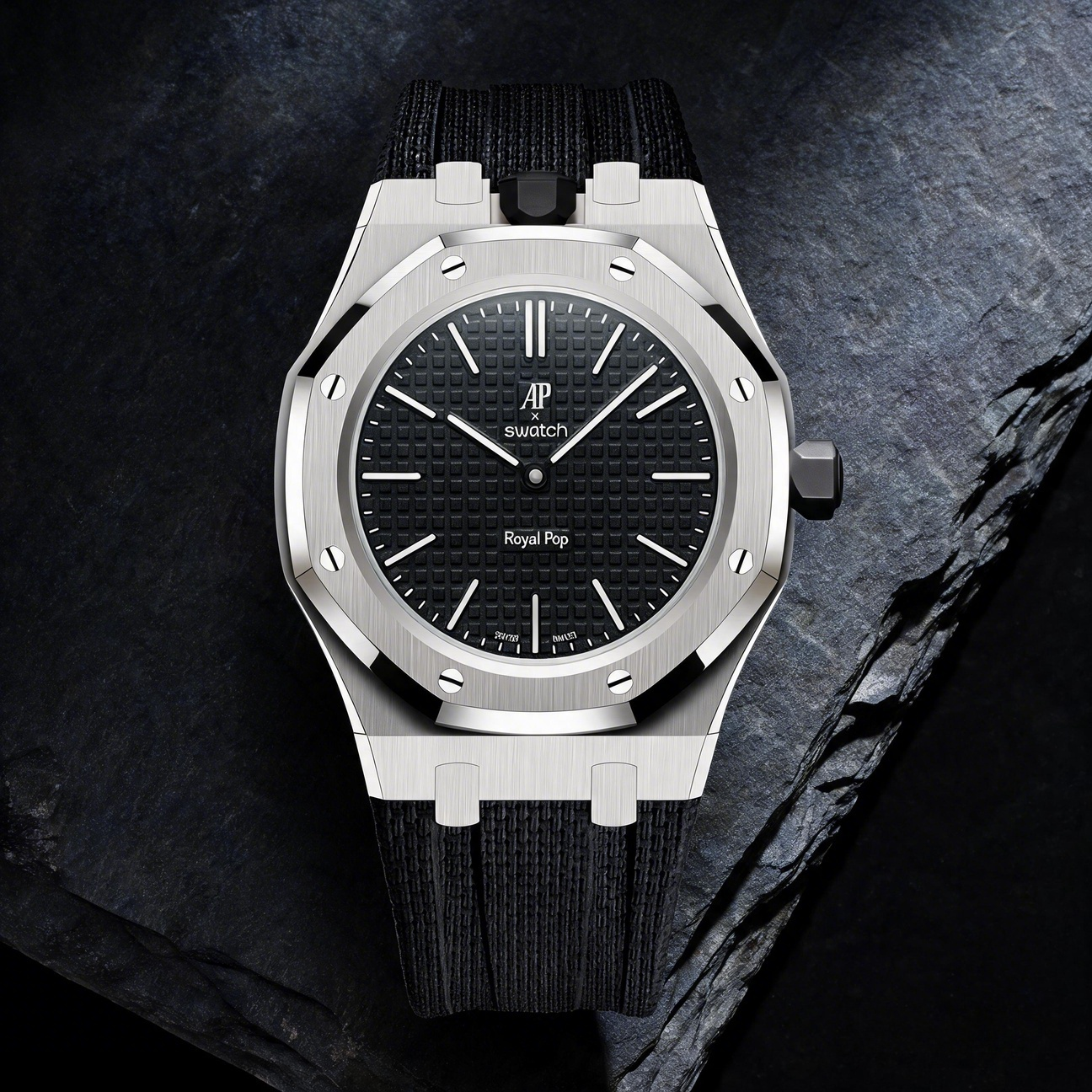 [Rosla]Steel Case & Fluoroelastomer Strap Full‑wrap Embedded Watch Band
