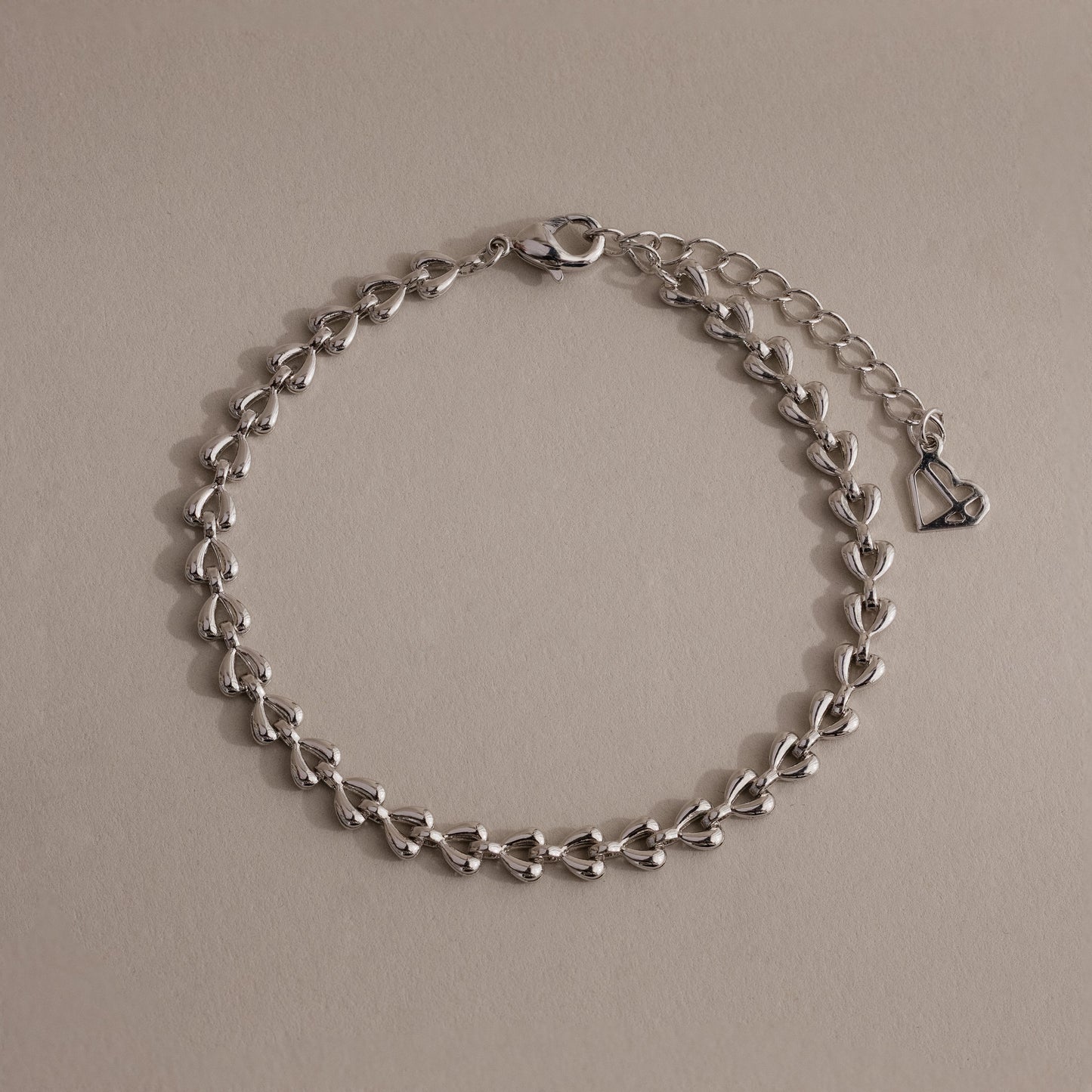 Tiny Link Heart Bracelet