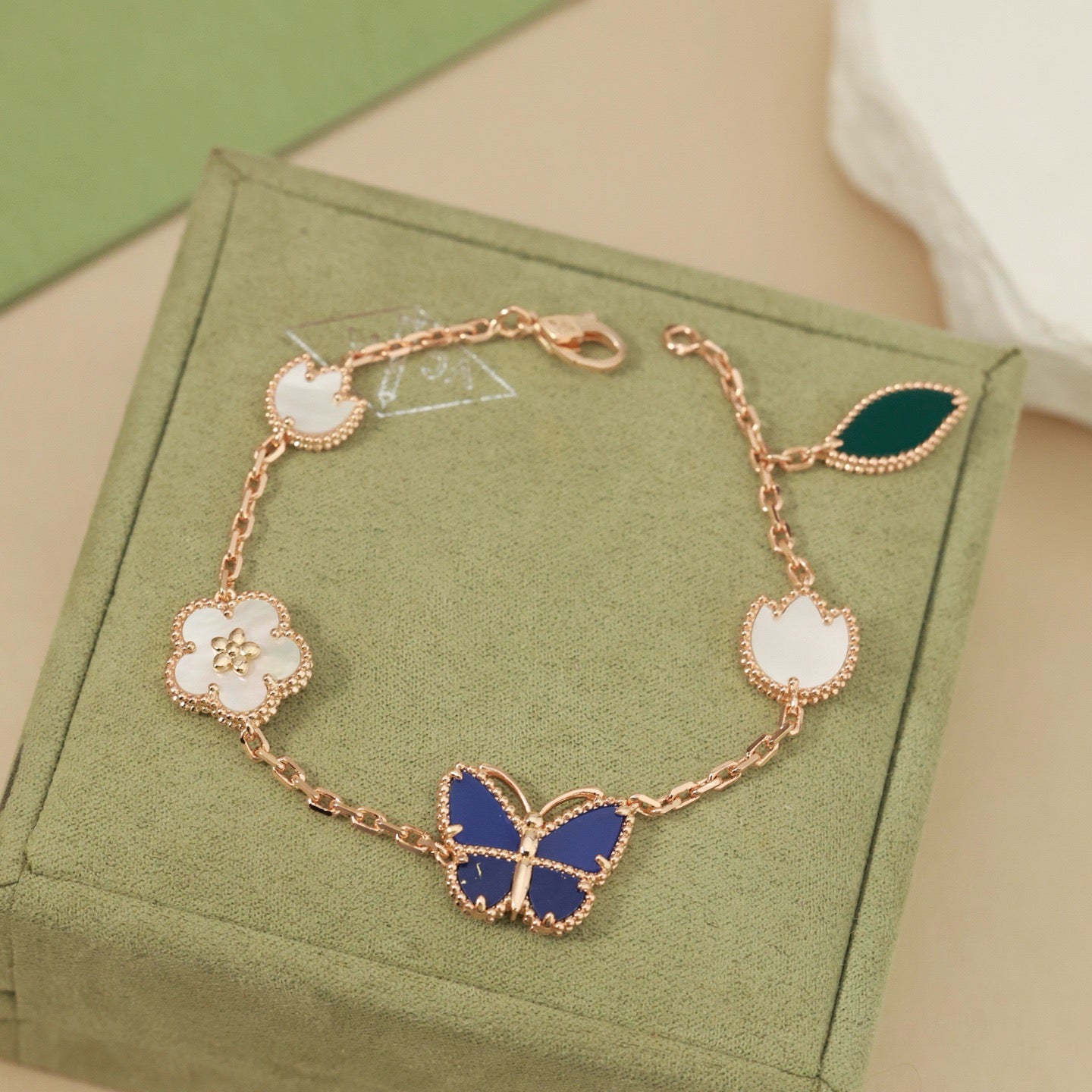 [Rosla]LUCKY SPRING BUTTERFLY 5 MOTIF BRACELET