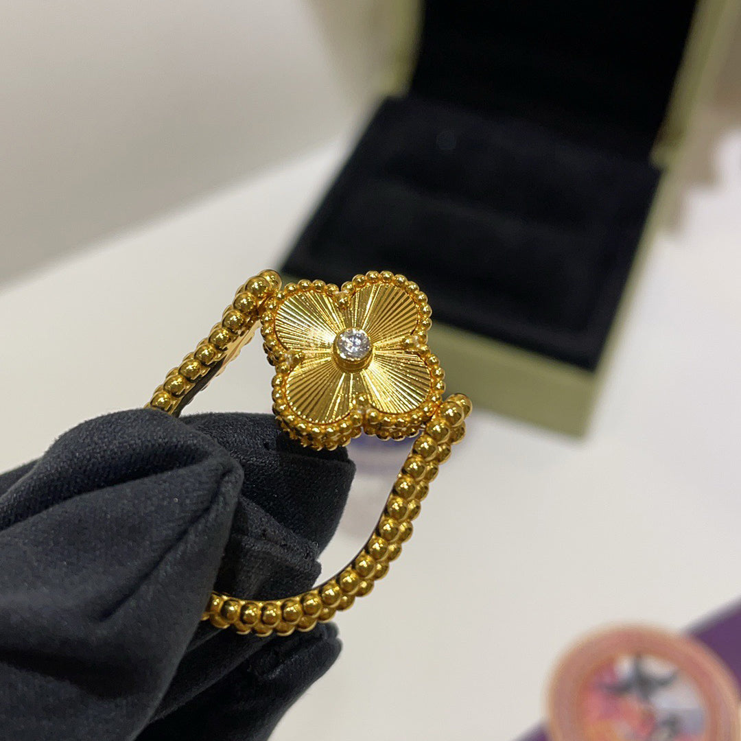 [Rosla]CLOVER RIVERSIBLE RING GOLD COLLECTION