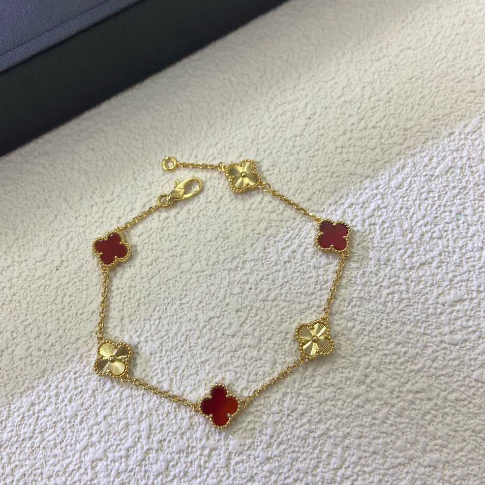 [Rosla]CLOVER 6 MOTIF RED AGATE LASER BRACELET