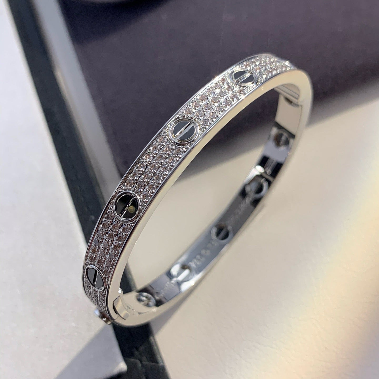 [Rosla]LOVE BRACELET 6.1MM DIAMOND-PAVED CERAMIC