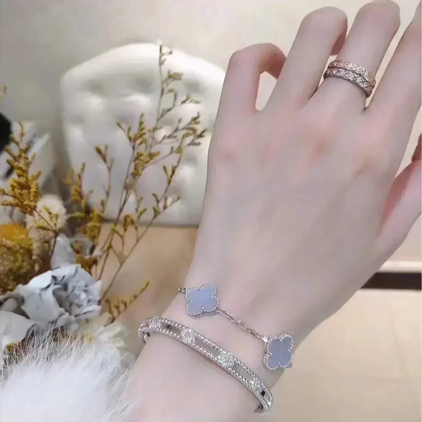 [Rosla] CLOVER 5 MOTIF PURPLE CHALCEDONY BRACELET COLLECTION