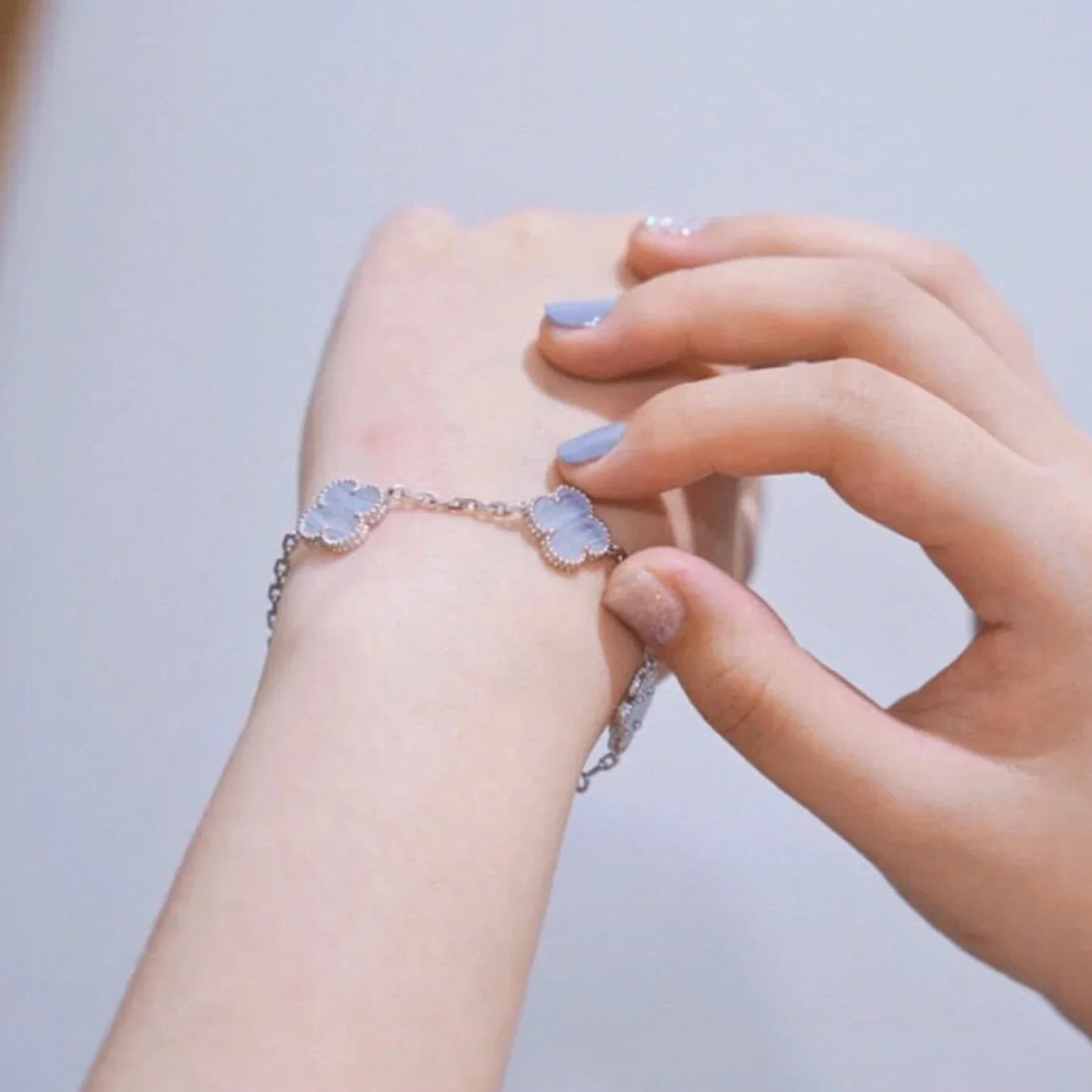 [Rosla] CLOVER 5 MOTIF PURPLE CHALCEDONY BRACELET COLLECTION