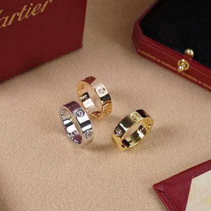 [Rosla]LOVE 5.5MM 3 DIAMOND RING