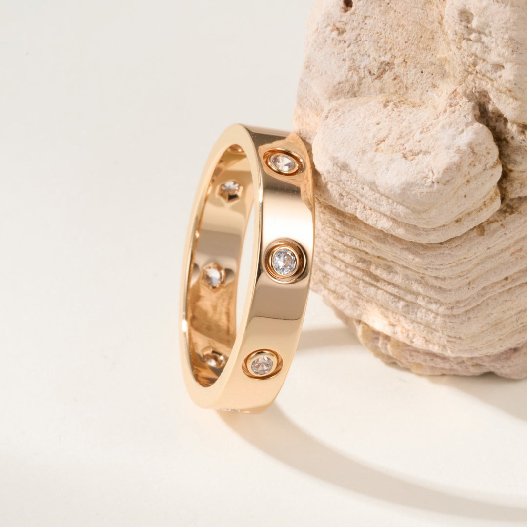 [Rosla]LOVE 4MM 8 DIAMOND RING