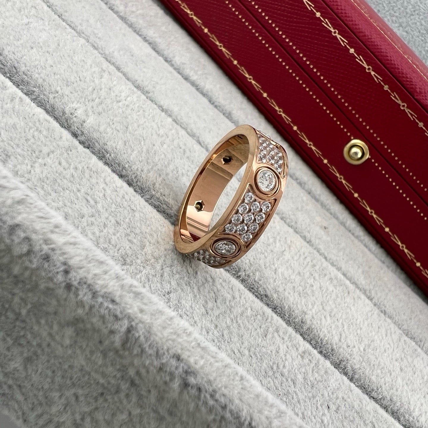 [Rosla]LOVE 5.5MM FULL-PAVE 6-DIAMOND RING