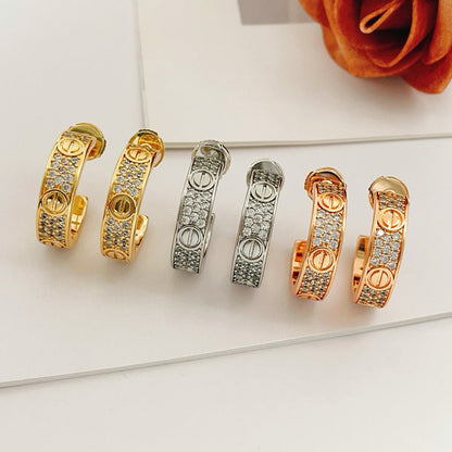 [Rosla]LOVE 5.5MM DIAMOND PAVED EARRINGS