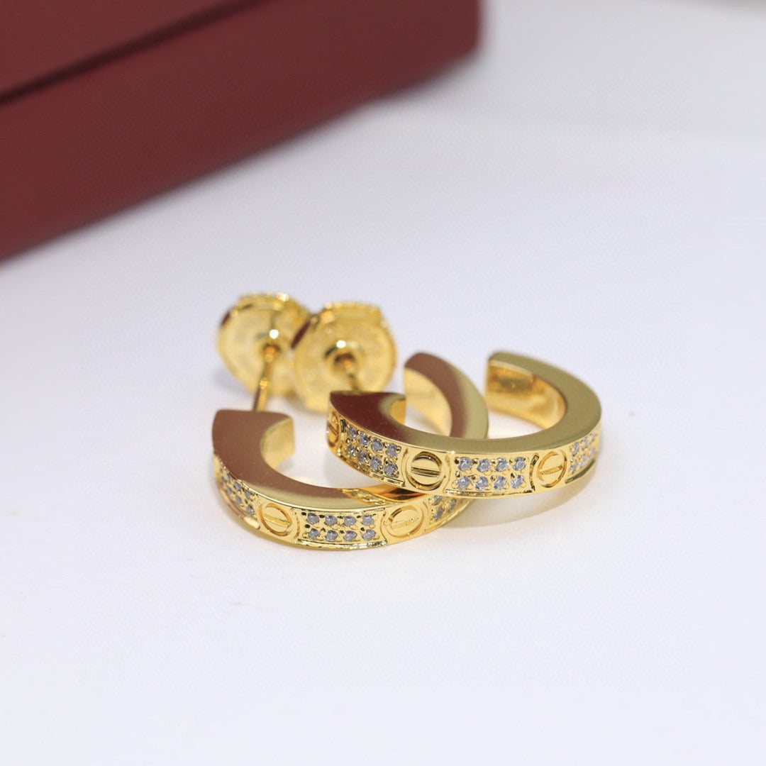 [Rosla]LOVE 5.5MM DIAMOND PAVED EARRINGS