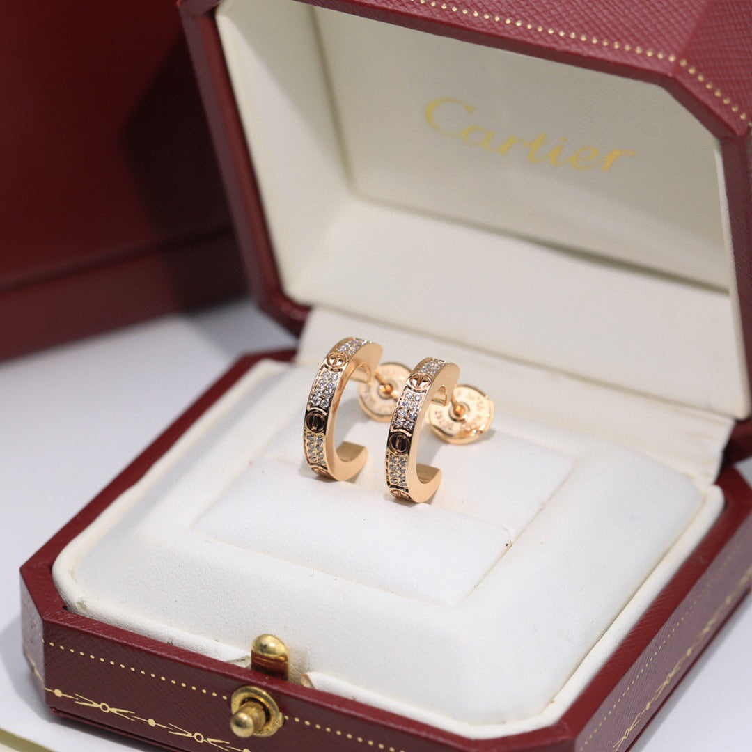 [Rosla]LOVE 5.5MM DIAMOND PAVED EARRINGS