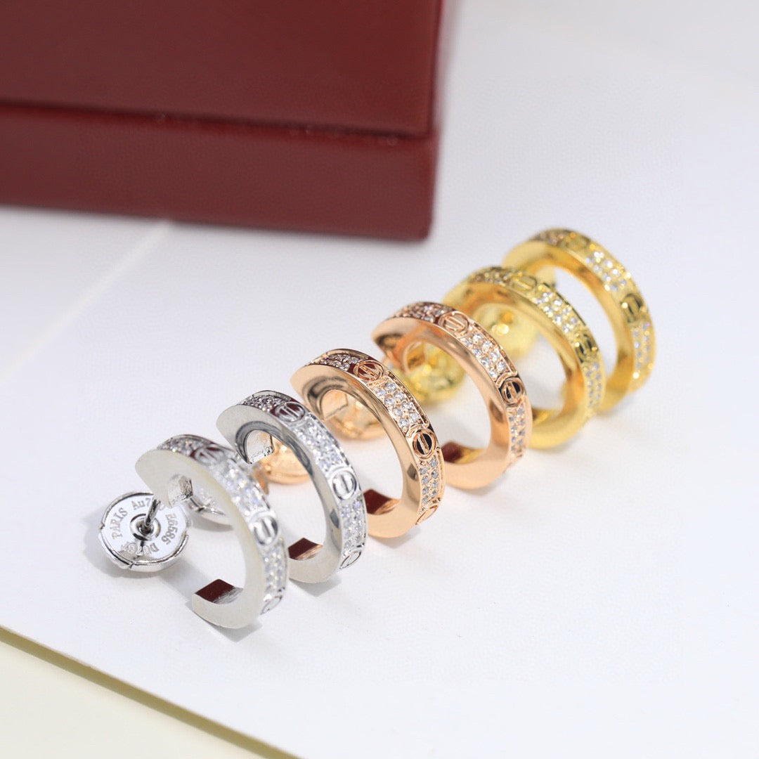 [Rosla]LOVE 5.5MM DIAMOND PAVED EARRINGS
