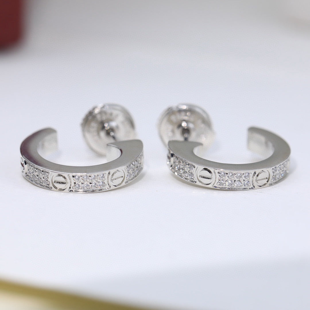 [Rosla]LOVE 5.5MM DIAMOND PAVED EARRINGS