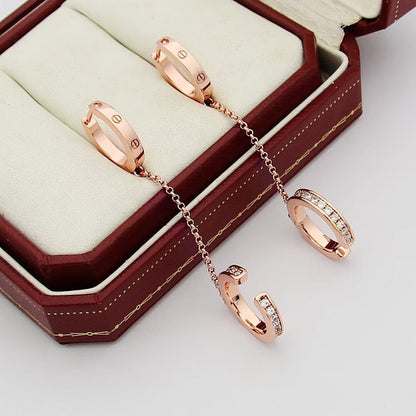 [Rosla]LOVE 3.0MM HALF DIAMOND EARRINGS