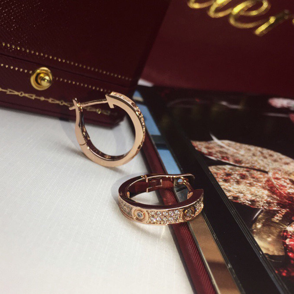[Rosla]LOVE 5.5MM DIAMOND PAVED EARRINGS