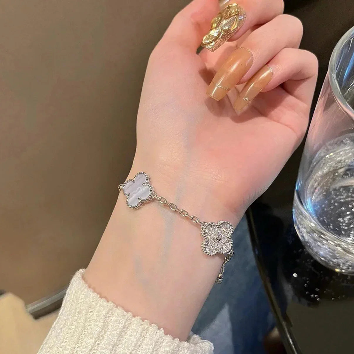 [Rosla] CLOVER 5 MOTIF PURPLE CHALCEDONY BRACELET COLLECTION